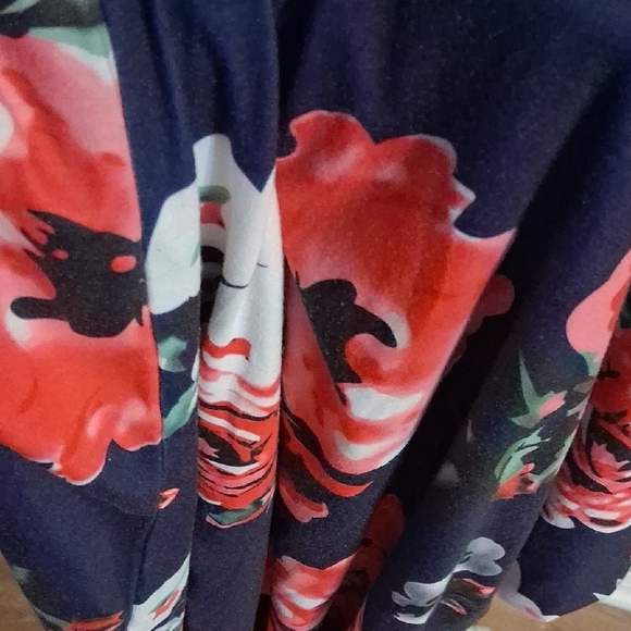 Floral Navy Maxi Dress - Picture 2 of 2